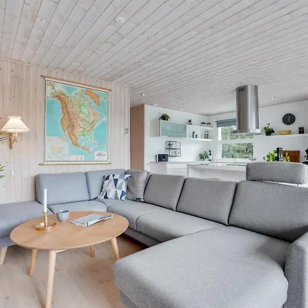Holiday home Ingiald - 600m From The Sea In Ne Jutland By Interhome