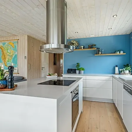 Ingiald - 600m From The Sea By Interhome *